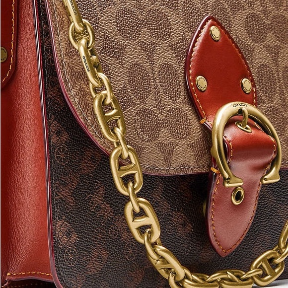 Coach Beat Shoulder Bag In Signature Canvas With Horse And Carriage Print - Picture 3 of 11